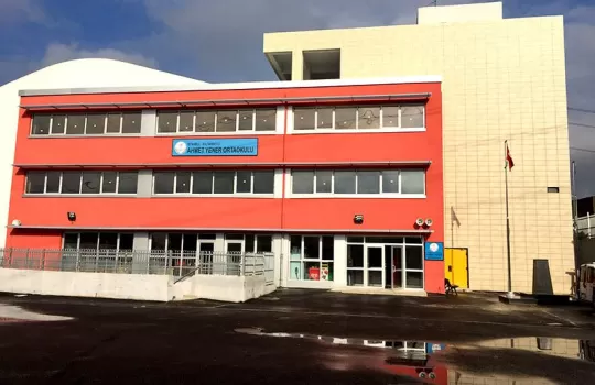 Ahmet Yener Ortaokulu Sultanbeyli