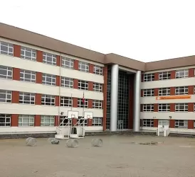 Medine Tayfur Sökmen Kız Anadolu İmam Hatip Lisesi / Soğanlık Kartal