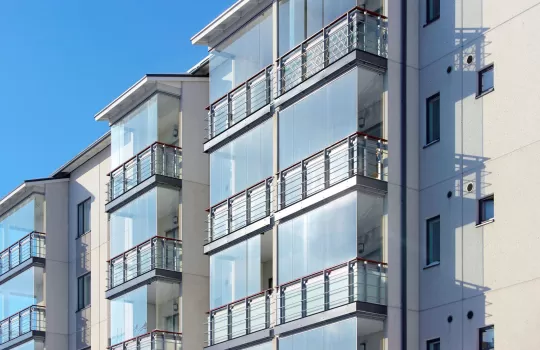 Concensus Cam Balkon