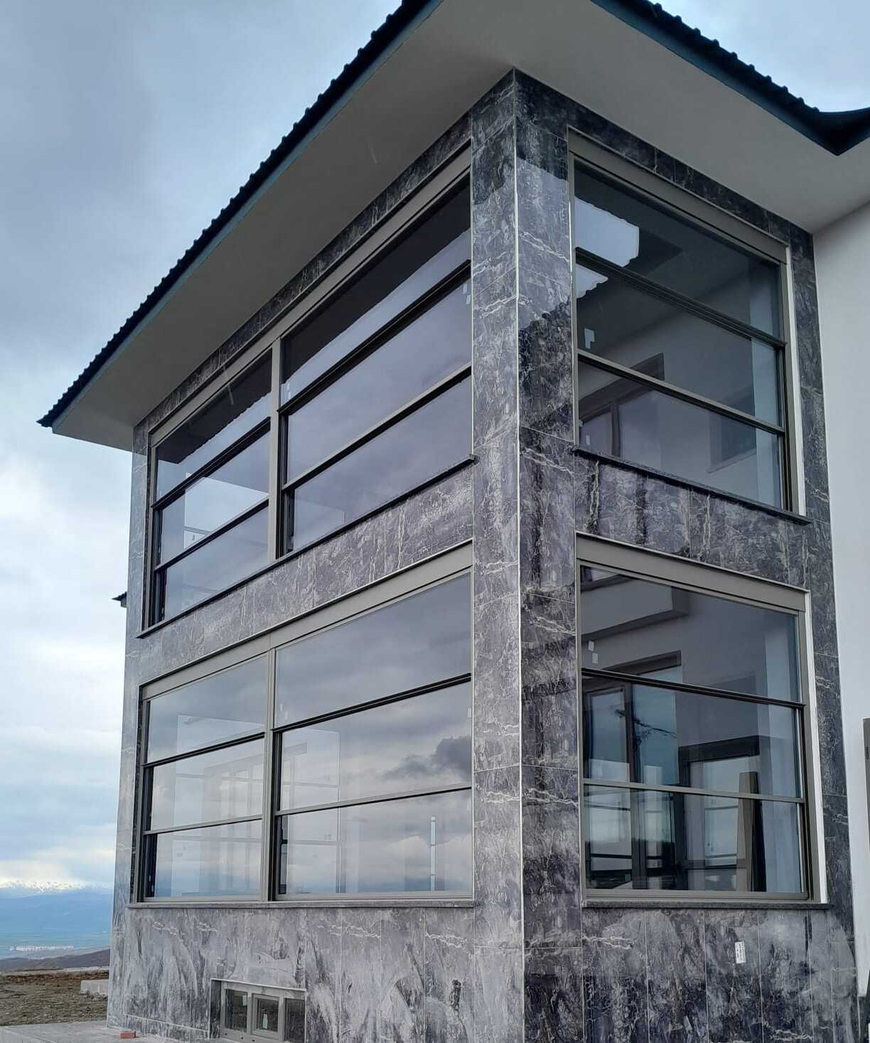 Giyotin Cam Sistemleri 1