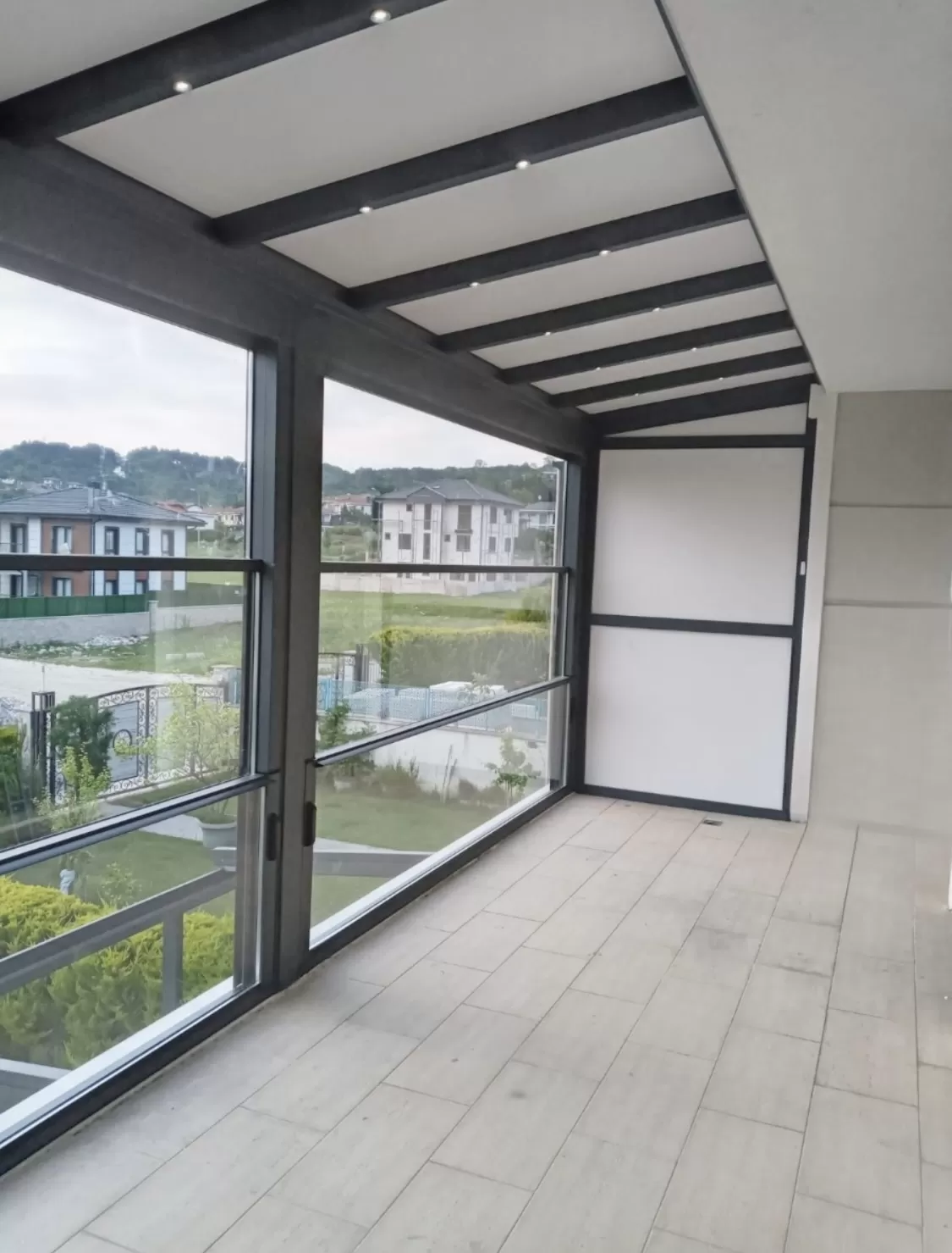 Giyotin Cam Ucretleri