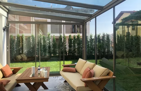 Idealist Kent Cekmekoy 1